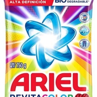 Detergente Ariel Revitacolor